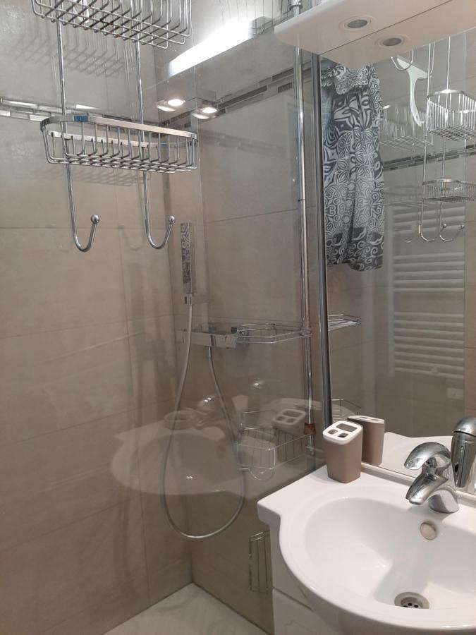 Studio Renove Confort Meuble 3 Etoiles - Les Cretets 레루스 외부 사진